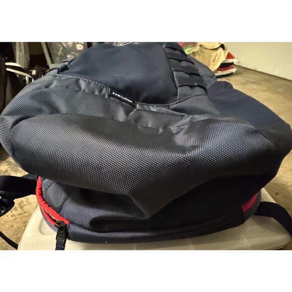 Under Armour UA Storm Hustle Water Resistant Sport Backpack - Picture 7 of 8